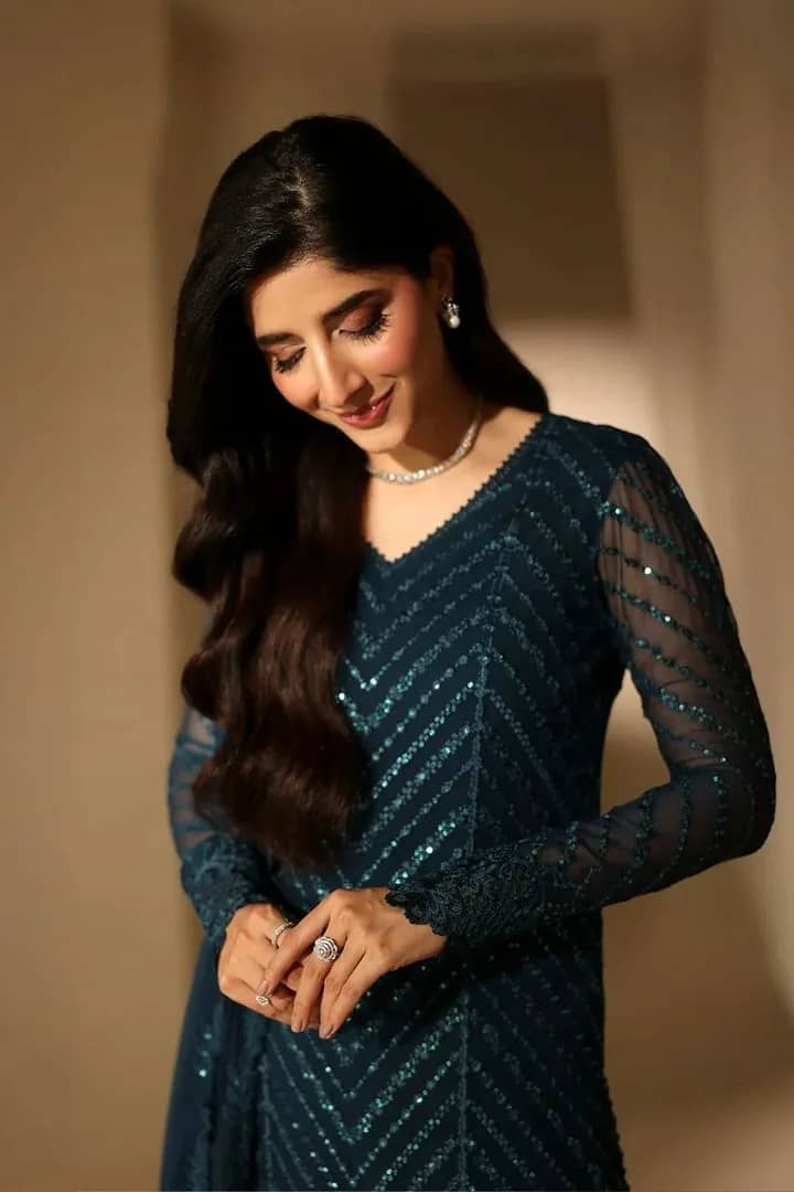 Laam areeba habib chiffon full sequence embroidered suit — Design 1