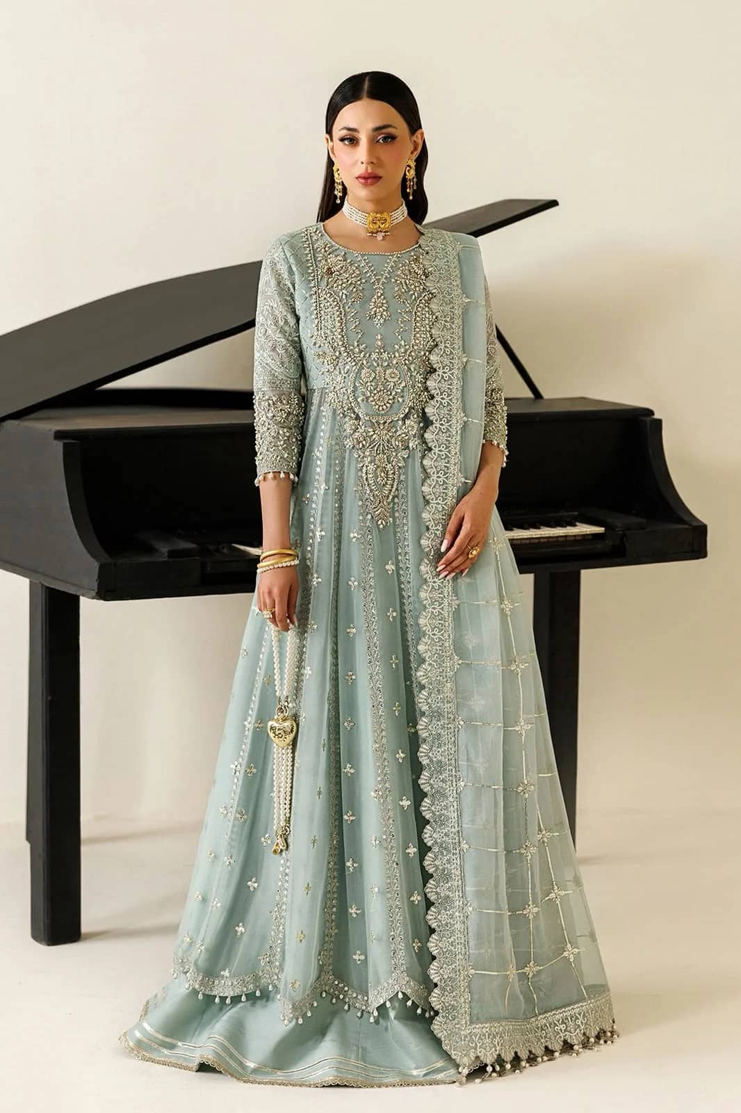 Alizeh Wedding Edition 2026 Heavy Embroidered Chiffon Suit | Ivoret | Ivoret