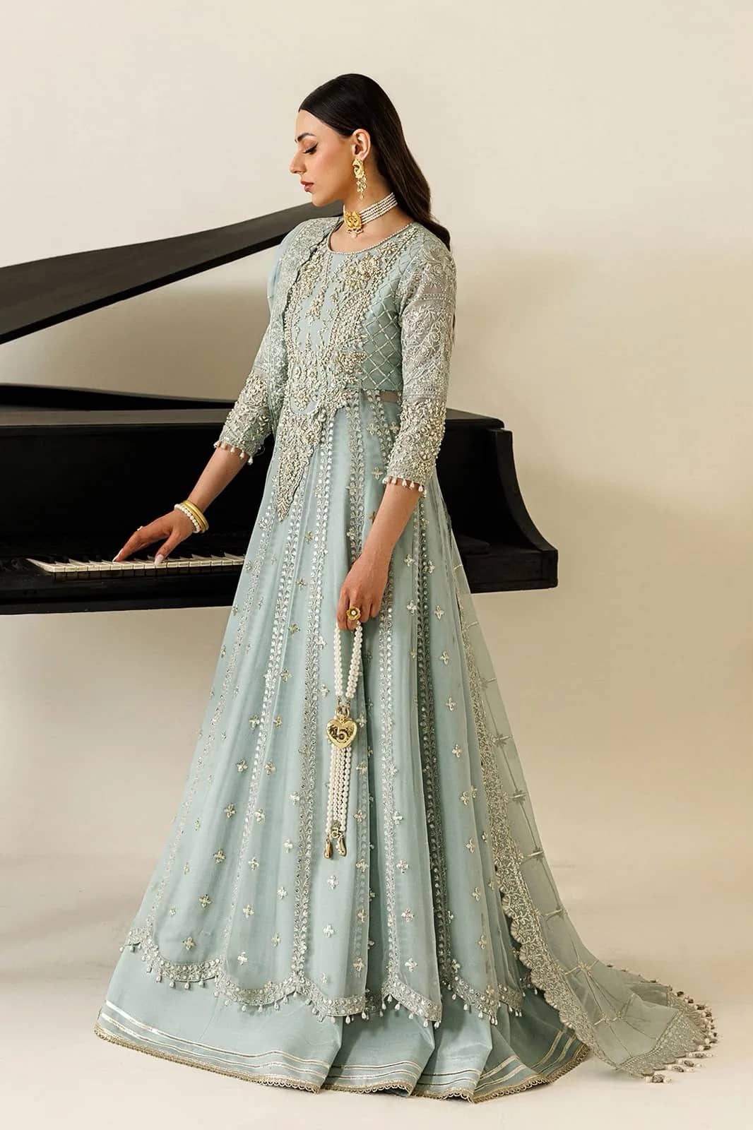 Alizeh Wedding Edition 2026 Heavy Embroidered Chiffon Suit | Ivoret | Ivoret
